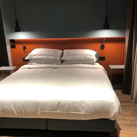 Materiaprima Camere-Rooms มานโตวา ภายนอก รูปภาพ